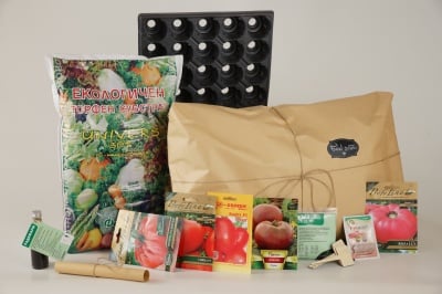 Комплект Супер Вкус - домати за ценители Комплект Супер вкус с торфен субстрат и пластмасова форма за разсад